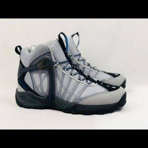 Mens Nike Zoom Tallac Lite OG Pure Platinum Brand